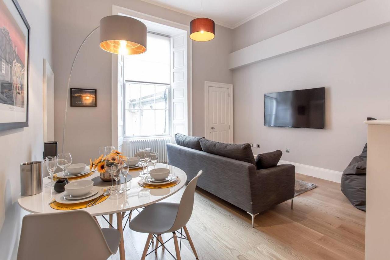 Апартаменты Altido Stylish 1-Bed Flat In The Heart Of New Town Эдинбург Экстерьер фото
